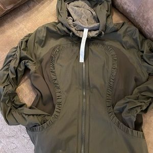 Lululemon dance Studio Jacket